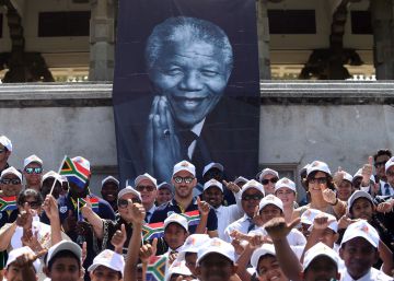 Sudáfrica homenajea a Nelson Mandela en el centenario de su nacimiento