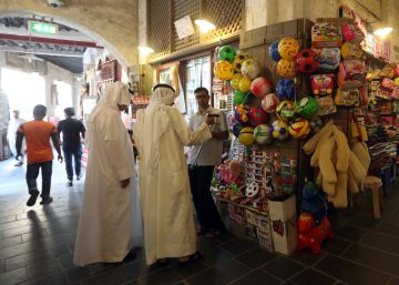 El Tribunal de la ONU ordena a Emiratos que reunifique a las familias cataríes