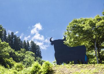Japón acoge el segundo toro de Osborne erigido fuera de España
