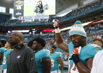 Trump ataca a los jugadores de la NFL porque vuelven a protestar durante el himno nacional