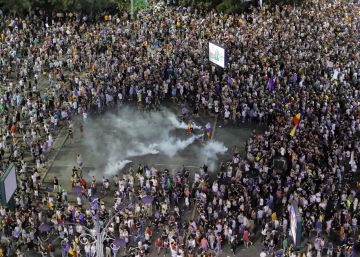 Al menos 172 heridos en Bucarest durante una protesta anticorrupción
