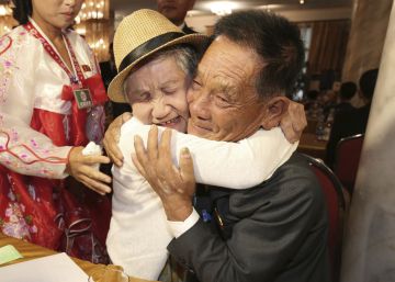Familias coreanas separadas por la guerra se reúnen después de 65 años