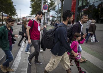 Austria niega el asilo político a un iraquí de 27 años porque sus maneras son “demasiado de chica”