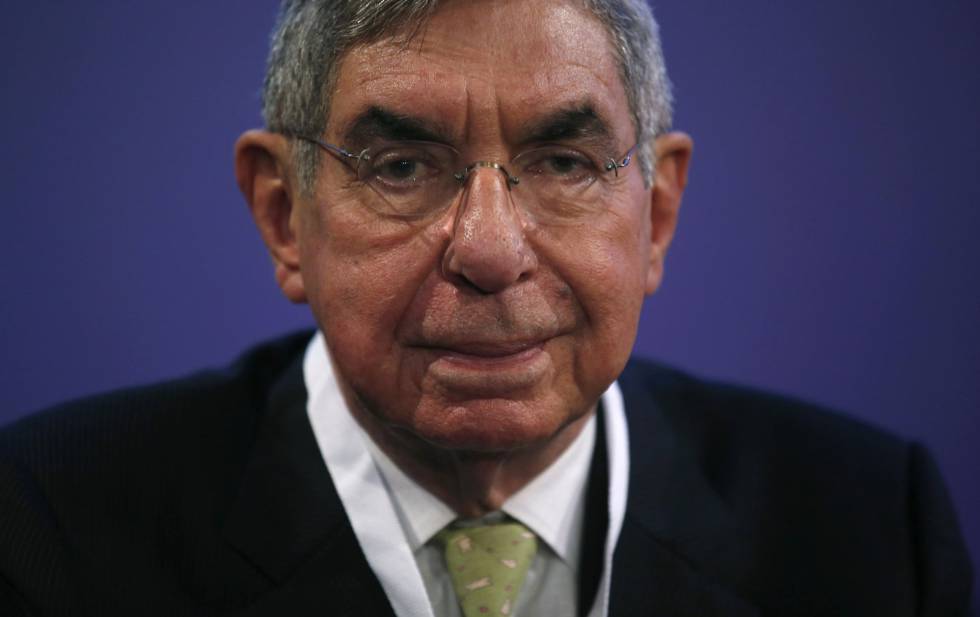 Acusan a expresidente de Costa Rica por presunto prevaricato