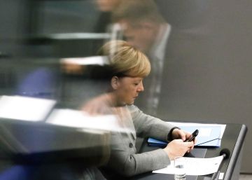 El pulso del jefe de los servicios secretos a Merkel abre una crisis en Alemania