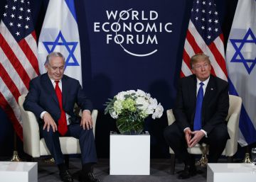 La grandeza de la boa constrictor democrática en el cuello de Trump, Netanyahu y demás