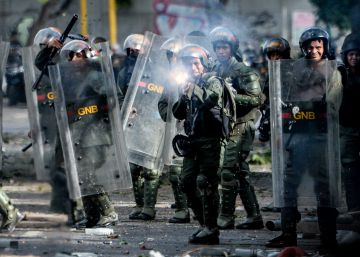 Venezuela utiliza “tácticas militares” para reprimir a la población, según Amnistía Internacional