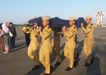 Gunawan Agung, el controlador aéreo indonesio que murió por no dejar su puesto durante el terremoto