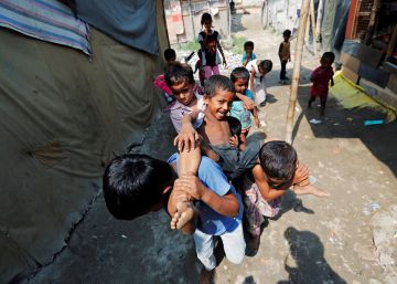 India deporta a los primeros rohinyá pese al acoso que sufren en Myanmar