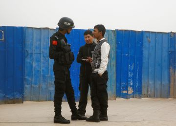 China formaliza sus centros de reeducación para musulmanes