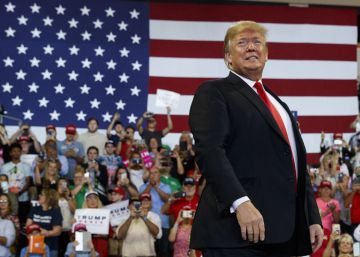 Trump se zambulle en la campaña electoral