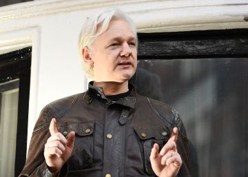 Assange demanda a Ecuador por “amordazamiento” y vulneración de sus derechos