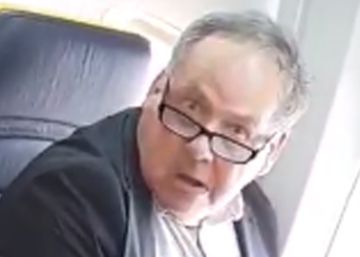 Governo espanhol avalia punição a homem que chamou idosa de “bastarda, preta e feia” em voo da Ryanair