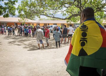 Nova Caledònia rebutja separar-se de França