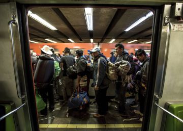 La caravana migrante sale dividida de Ciudad de México hacia EE UU
