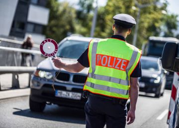 Los controles fronterizos dentro de Schengen se perpetúan a pesar de las quejas de Bruselas