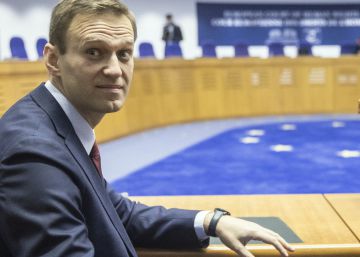 Estrasburgo concluye que las detenciones al opositor Navalni tuvieron “motivación política”