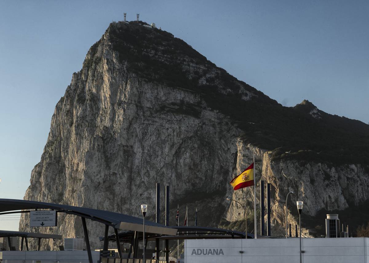 Frontera entre España y Gibraltar