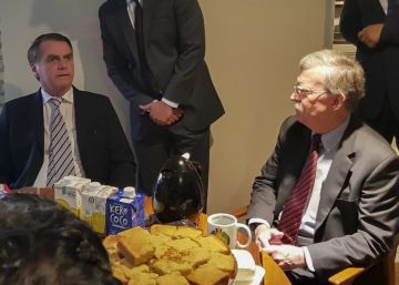 Bolsonaro estrecha lazos con la administración Trump