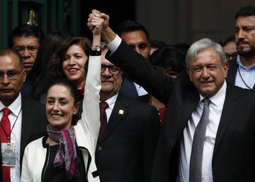 Claudia Sheinbaum toma las riendas de la Ciudad de México cobijada por López Obrador
