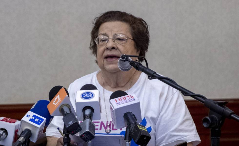 Ortega arremete contra las ONG de Nicaragua Ortega arremete contra las ONG de Nicaragua