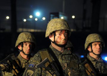 Kosovo se dota de Ejército y desata la tensión en los Balcanes
