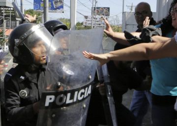 Ortega redobla el asedio al periodismo independiente en Nicaragua
