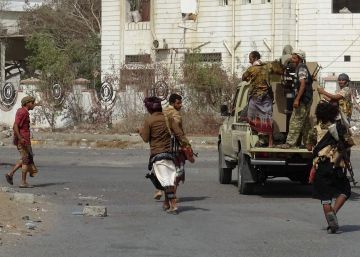 Combates en el puerto clave de Hodeida pese a la entrada en vigor de la tregua en Yemen