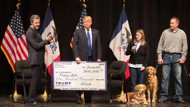 Trump, en un acto benéfico cuando era candidato.