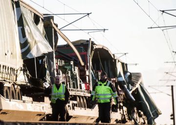 Seis muertos y 16 heridos en un accidente de tren en Dinamarca