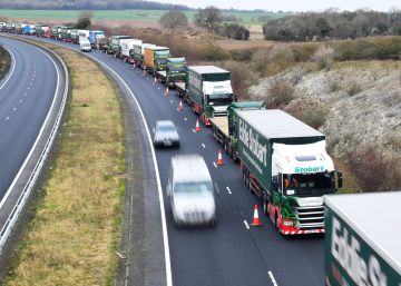 Conservadores y laboristas colaboran para evitar un “Brexit duro”