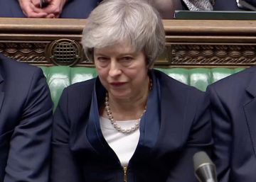 Derrota esmagadora de May no Parlamento britânico aprofunda a crise do Brexit