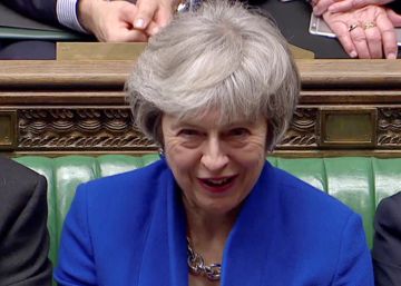 May supera la moción de censura planteada por los laboristas