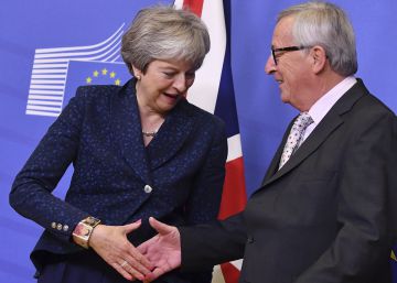 Bruselas busca con dificultad fórmulas para una prórroga del Brexit