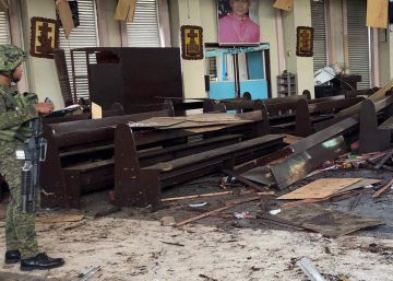 Al menos 20 muertos en un atentado contra una catedral de Filipinas