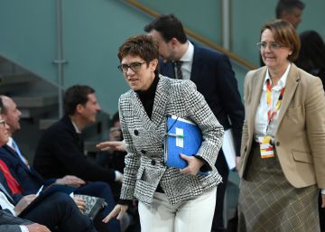 Los conservadores alemanes pasan examen al legado migratorio de Merkel