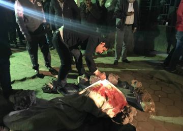 Dos policías muertos y tres heridos en un atentado suicida en El Cairo