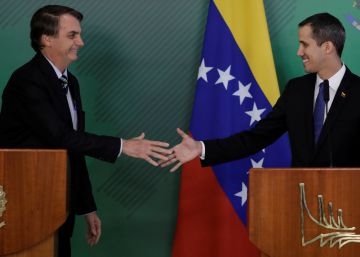 Bolsonaro da a Guaidó apoyo político con una recepción informal en Brasilia