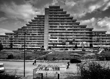El barrio de Scampia: tres guerras y 100 funerales
