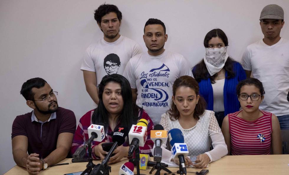 Una oposición dividida reanuda el diálogo con Daniel Ortega Una oposición dividida reanuda el diálogo con Daniel Ortega