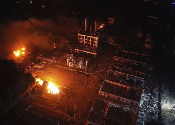 Pelo menos 47 mortos depois da explosão de uma indústria química na China