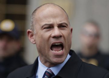 El exabogado de Stormy Daniels, detenido por cargos de fraude y extorsión