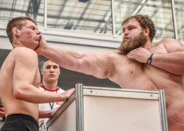 Un granjero de Siberia, campeón ruso de bofetadas