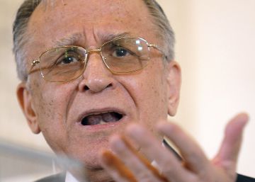 Rumania juzgará al expresidente Iliescu por crímenes de lesa humanidad
