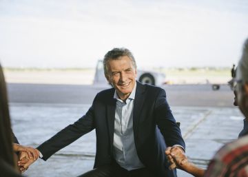 Macri amplía su propuesta de diálogo a Kirchner, empresarios, sindicatos e iglesias