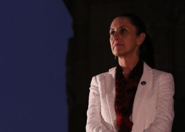 La alcaldesa de Ciudad de México sale dañada de su primera gran crisis