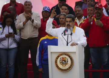 Maduro procura reduzir a pressão antecipando as eleições legislativas