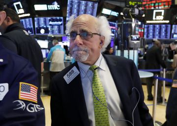 Wall Street recibe con pérdidas el ultimátum a México