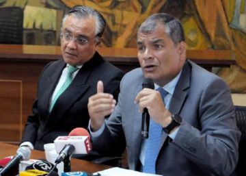 Un cuaderno de 38 páginas revela una trama en Ecuador de pagos ilegales entre altos cargos y empresas