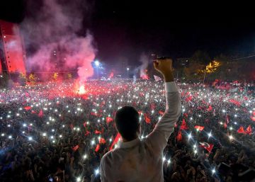 Vitória da oposição em Istambul divide o partido de Erdogan